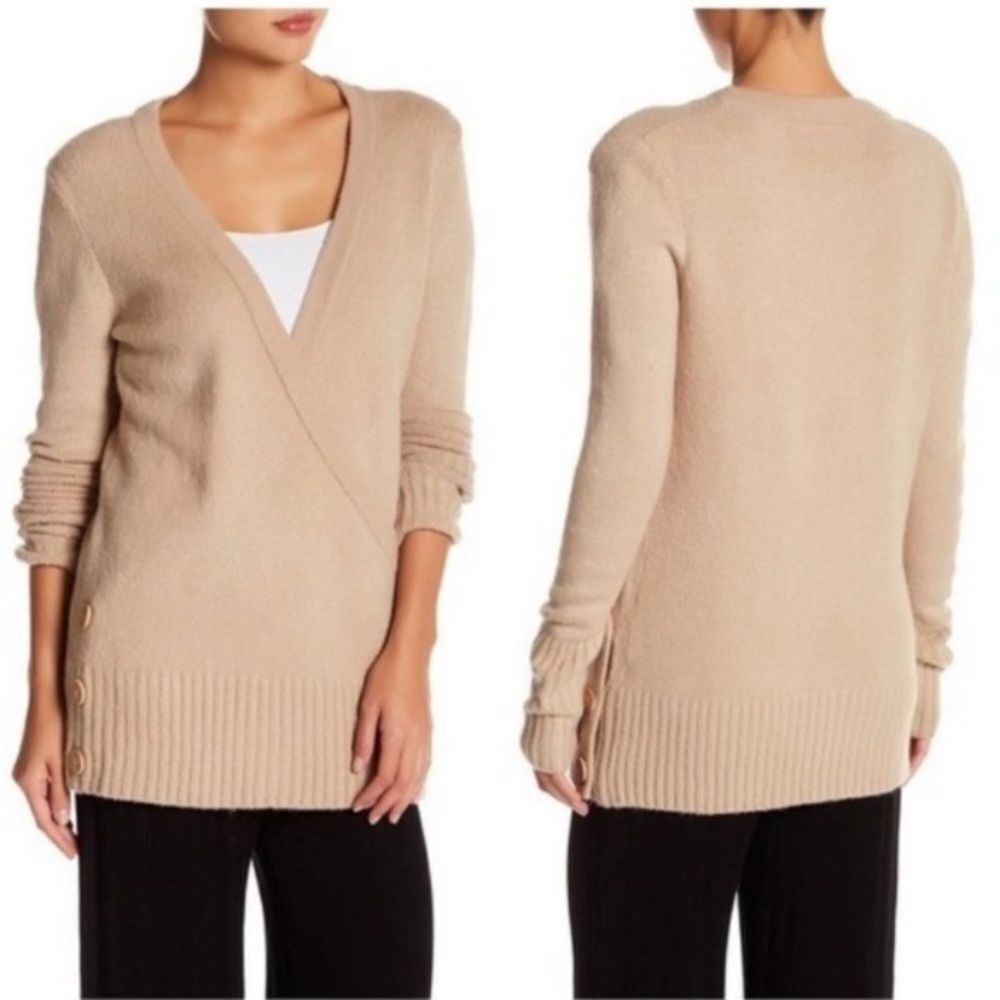 Ugg Tinley Wrapped Knit Cardigan Sweater Buttons
Tan Size S